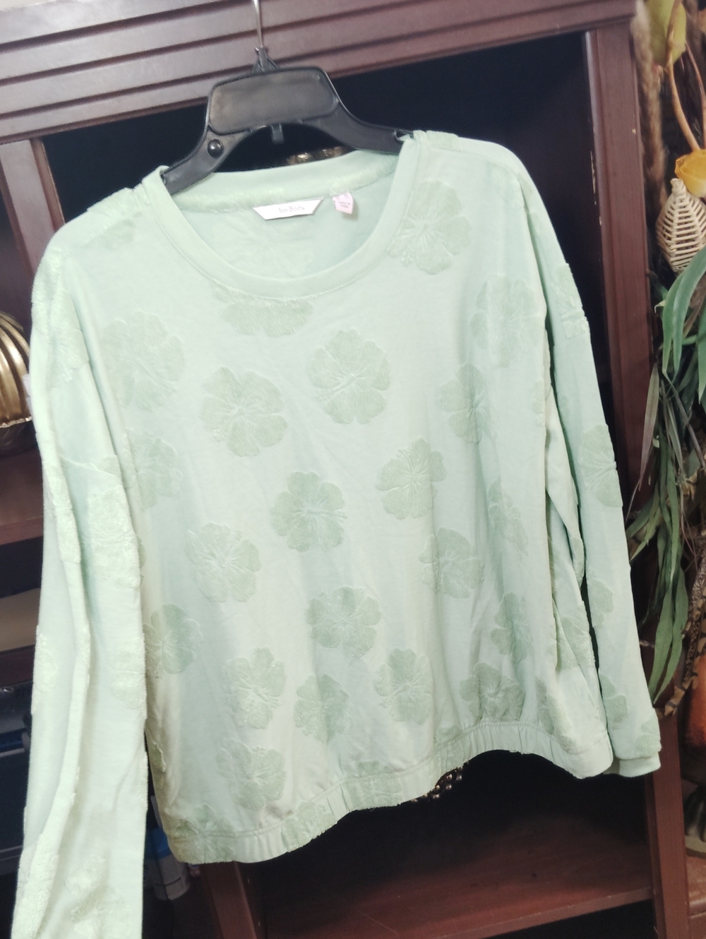 AnyBody Mint Green Floral Jacquard Pullover Sweatshirt